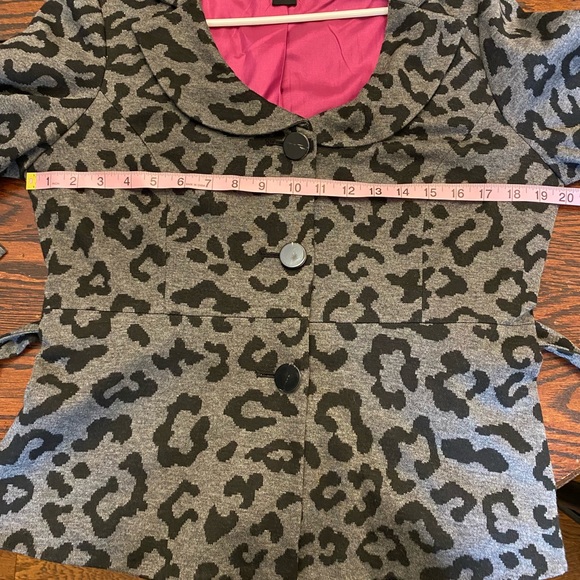 Sandro Animal Print Jacket Gray Black Medium - Picture 6 of 9